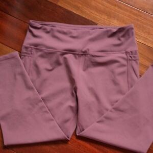 Senita Athletics L Marsala Capri Leggings